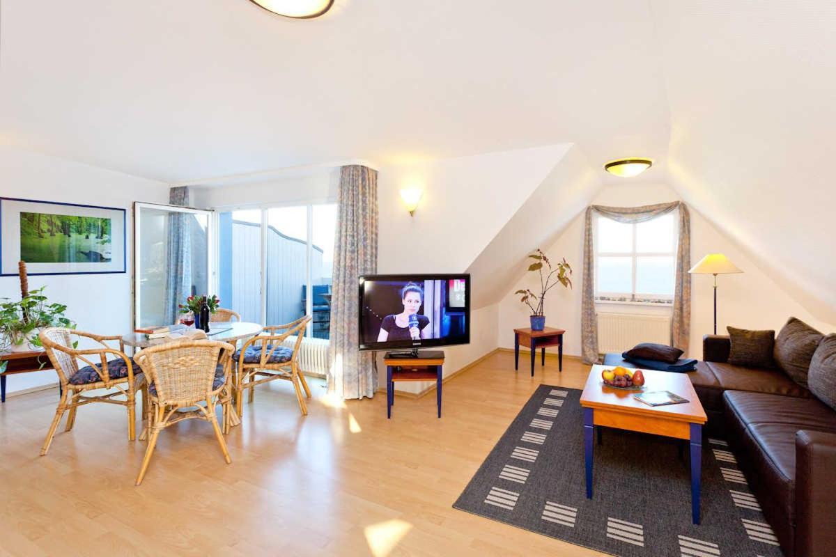 Apartment Feodora - Haus Mit Dem Einzigartigen Seeblick Sassnitz
