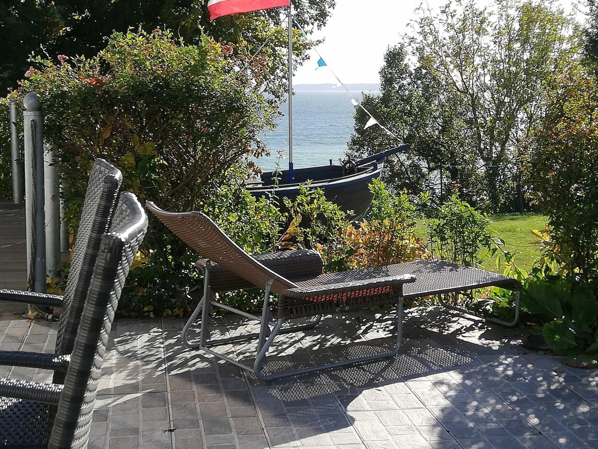 Apartment Feodora - Haus Mit Dem Einzigartigen Seeblick Sassnitz